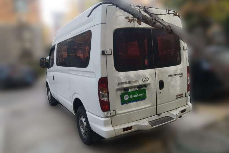 Used SAIC MAXUS  2017 2.5T AMT Aoyuntong National V Short Wheelbase Mid-Roof 5/6/10-Seater
