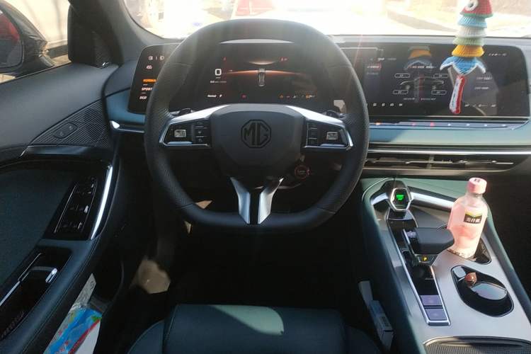 Used MG 7 2023 2.0T Automatic Hunter Luxury Edition