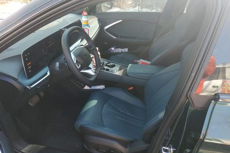 Used MG 7 2023 2.0T Automatic Hunter Luxury Edition