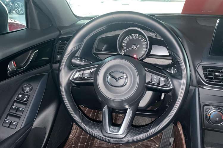 Used Mazda CX-4 2021 2.0L Automatic Two-Wheel Drive Blue Sky Dynamic Edition
