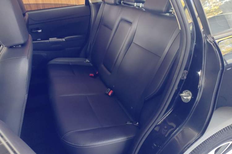 Used Mitsubishi ASX 2018 2.0L CVT Two-Wheel Drive Deluxe Edition
