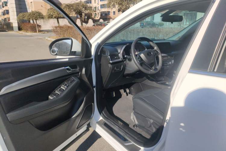 Used Soueast DX5 2019 1.5L Manual Luxury Version