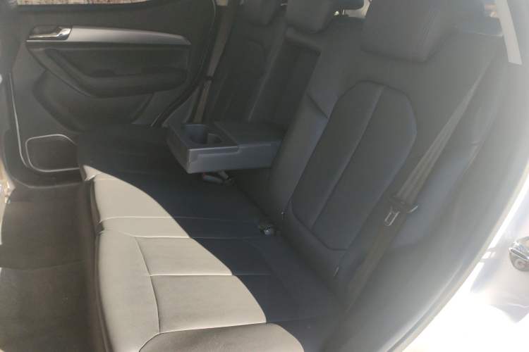 Used Soueast DX5 2019 1.5L Manual Luxury Version