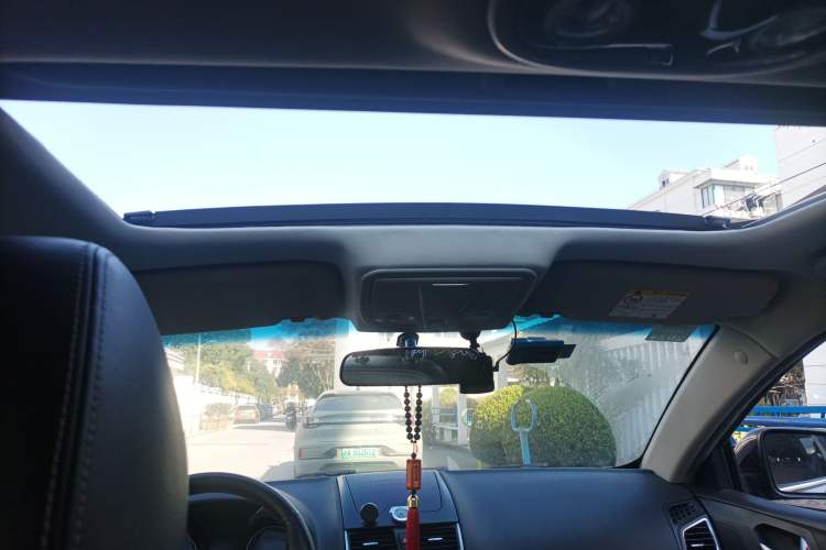 Used Geely Auto Emgrand 2016 Sedan 1.5L Manual Upward Edition
