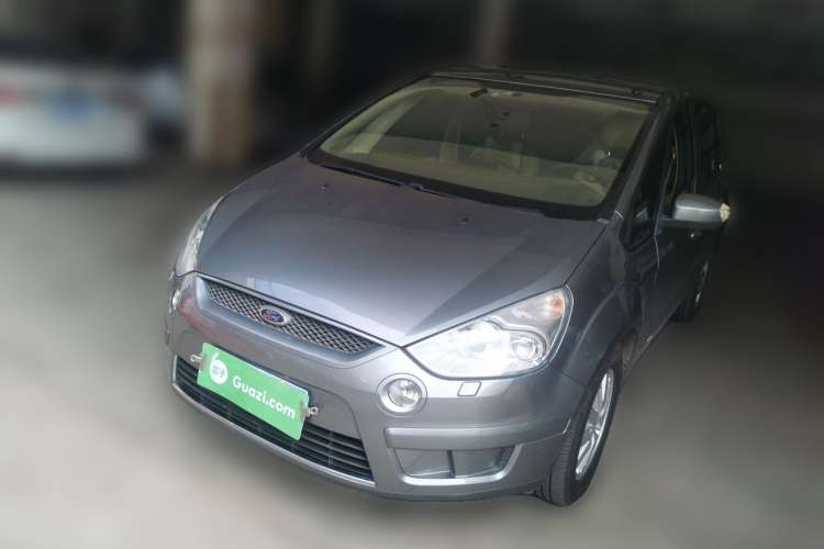 Used Ford 2008 2.3L 7-Seater Luxury Version