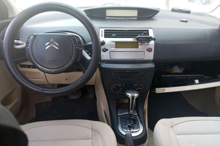 Used Citroen C-Quatre 2009 Sedan 1.6L Automatic Fashion Edition Center Console