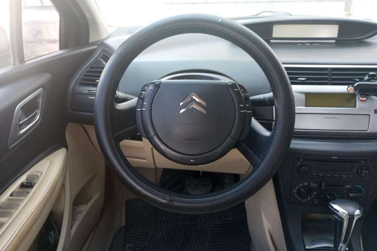 Used Citroen C-Quatre 2009 Sedan 1.6L Automatic Fashion Edition Steering Wheel