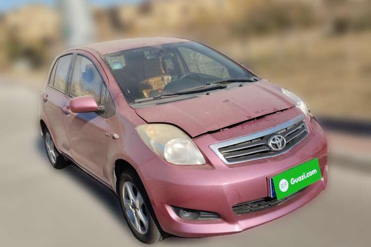 Used Toyota Yaris 2011 1.6G Automatic Xuan Dong Edition Front Right 45 Deg