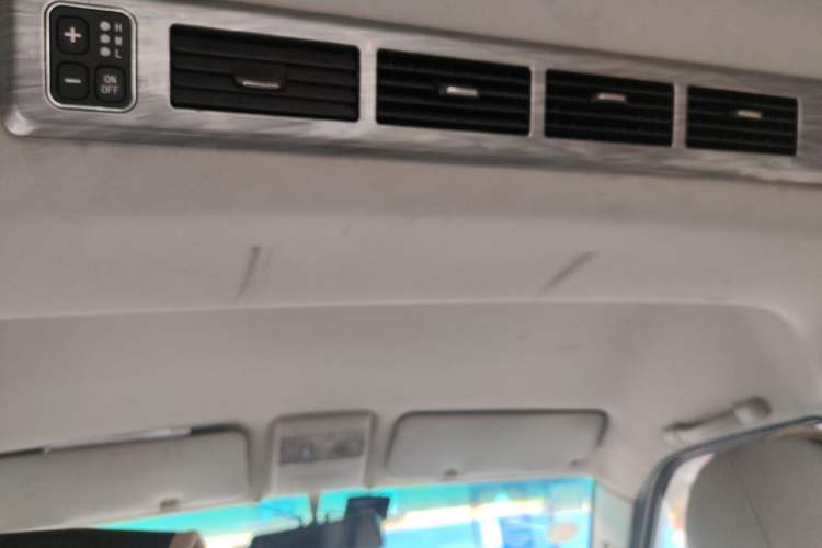 Used Jinbei New Hiace S 2018 1.6L Business Edition DLCG16 Headliner