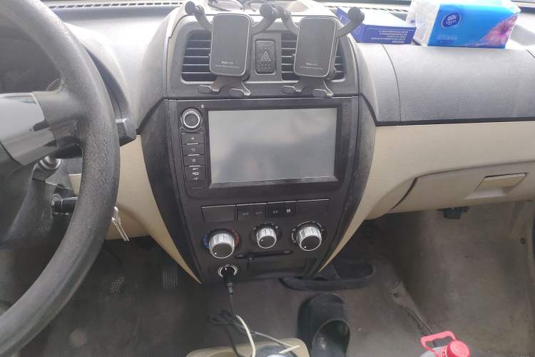 Used Dongfeng Xiaokang EC36 2017 Base Model
