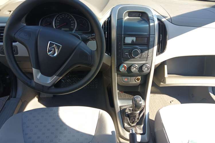 Used Baojun 630 2011 1.5L manual Comfort trim level
