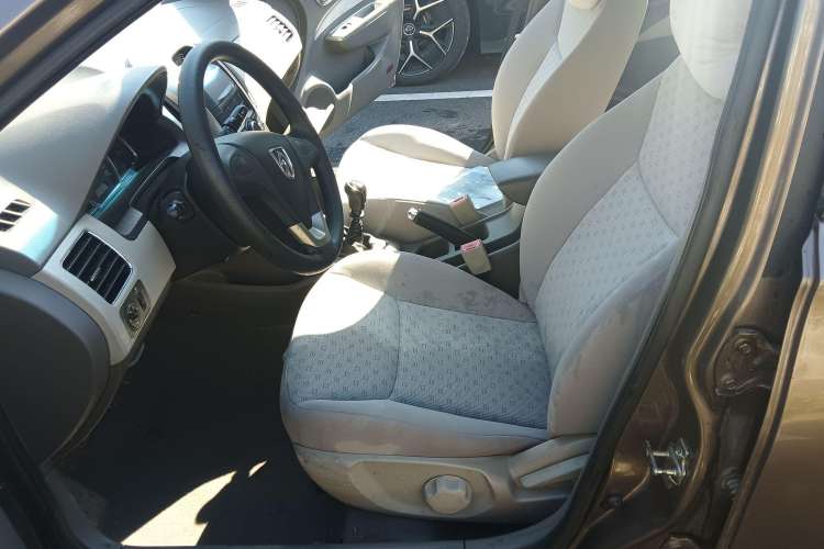 Used Baojun 630 2011 1.5L manual Comfort trim level
