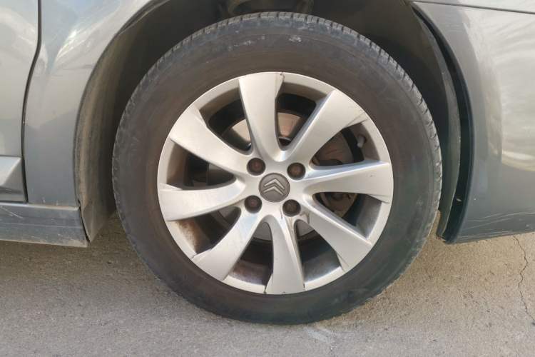 Used Citroen C-Quatre 2009 Sedan 1.6L Automatic Fashion Edition