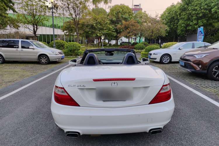 Used Mercedes-Benz SLK-Class 2011 SLK 200 Fashion Model
