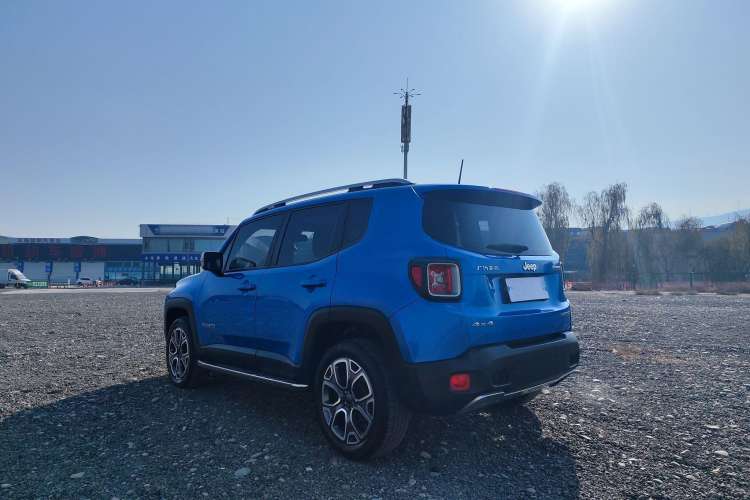Used Jeep Renegade 2017 180TS Automatic All-Wheel Drive Versatile Edition