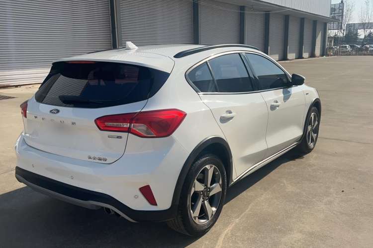 Used Ford Focus Active 2020 EcoBoost 180 Automatic Trendy Model
