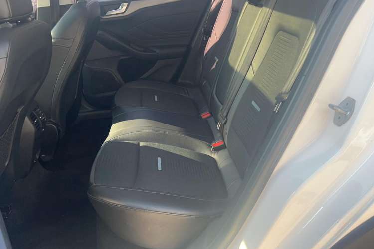 Used Ford Focus Active 2020 EcoBoost 180 Automatic Trendy Model
