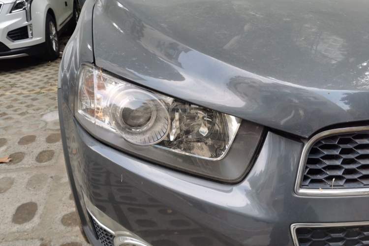 Used Chevrolet Captiva 2011 2.4 AT 7-Seater Luxury Edition