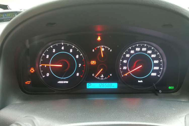 Used Chevrolet Captiva 2011 2.4 AT 7-Seater Luxury Edition