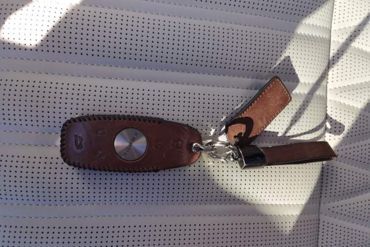 Used Roewe iMAX8 2022 400TGI Prestige Edition
