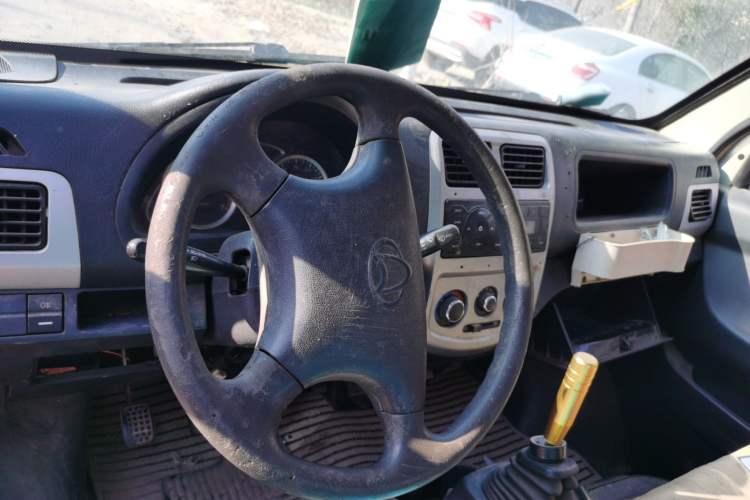 Used CHANGAN KAICHENG Star 9 2015 1.5L Base Version 4G15S Steering Wheel