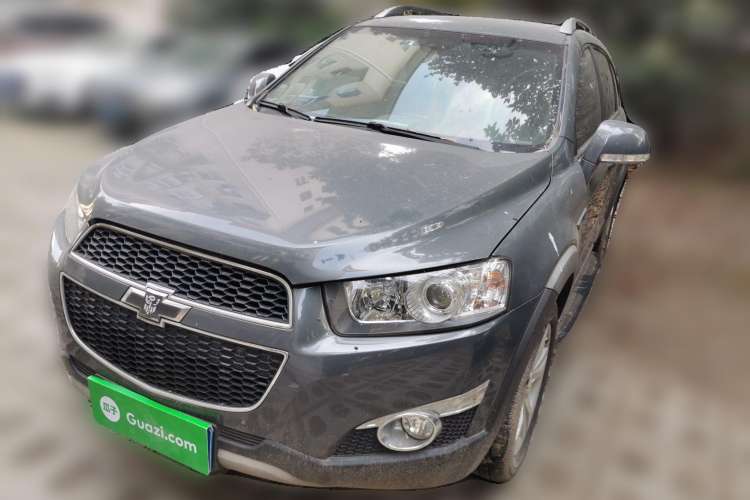 Used Chevrolet Captiva 2011 2.4 AT 7-Seater Luxury Edition