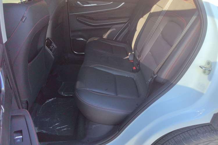 Used EXEED Zhuifeng 2022 Chasing the Waves Edition 1.5T CVT Good Things Peanut Edition