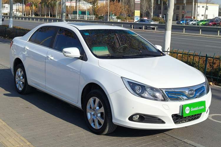 Used BYD e5 2017 300 Prestige Edition