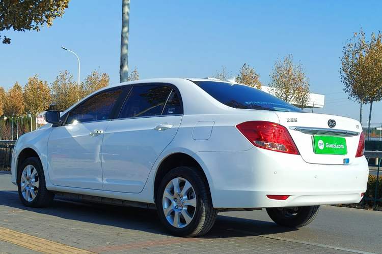 Used BYD e5 2017 300 Prestige Edition