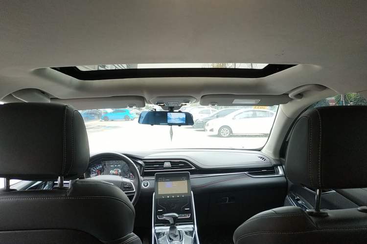 Used SAIC MAXUS D60 2019 1.5T Automatic Enjoyment Edition 7 Seats