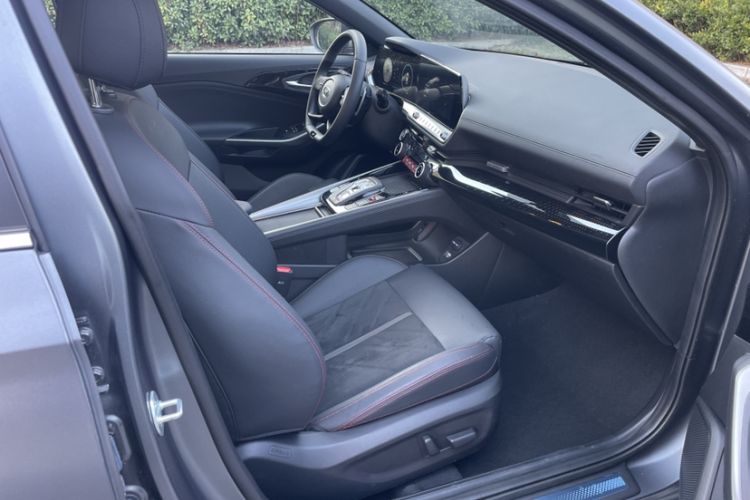 Used Hyundai Lafesta 2023 270T N Line TOP Flagship Edition Right Front Seat