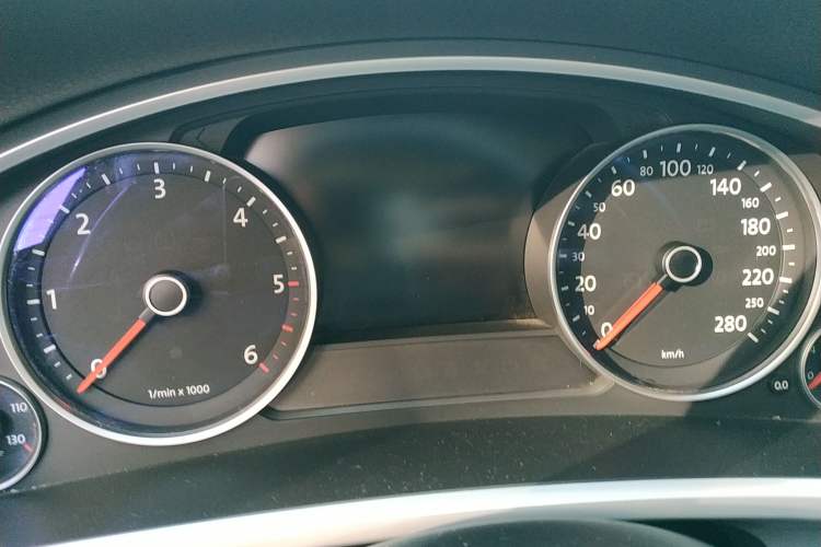 Used Volkswagen Touareg 2011 3.0 TDI Diesel Standard Version