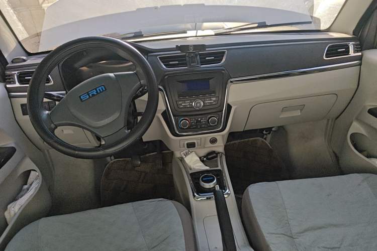 Used SRM  2021 Standard Model
