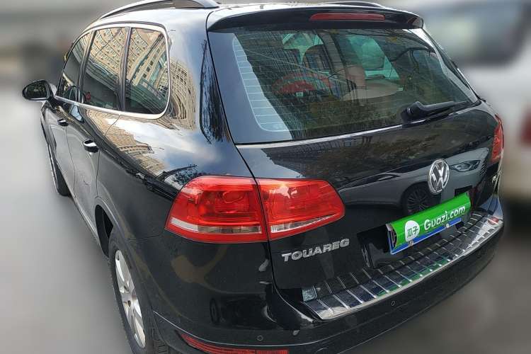 Used Volkswagen Touareg 2011 3.0 TDI Diesel Standard Version