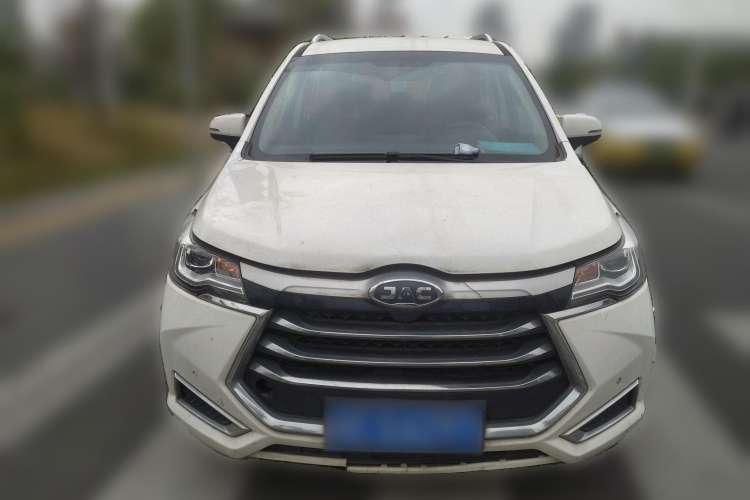 Used JAC Group Refine R3 2018 1.6L CVT Luxury Model
