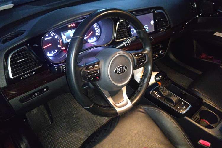 Used Kia K4 2014 2.0L Automatic LUX
