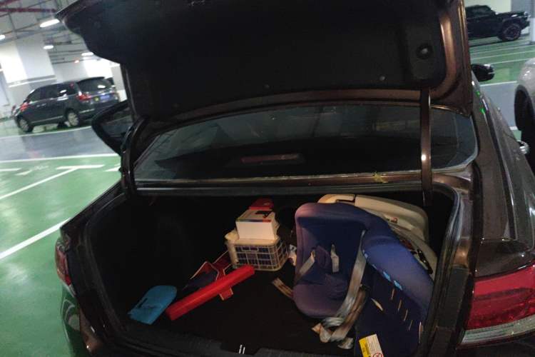 Used Kia K4 2014 2.0L Automatic LUX
