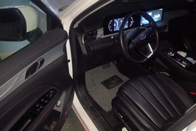 Used Ford Equator 2021 EcoBoost 225 Platinum Edition 6-seater

