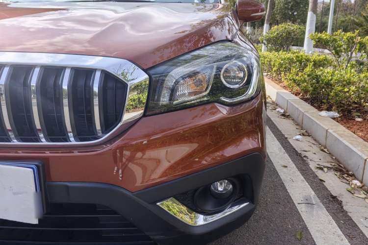 Used Suzuki Vitara S-Cross 2017 1.6L CVT Two-Wheel Drive Urban Advanced Model
