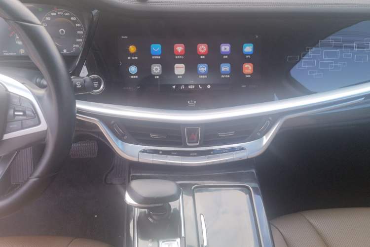 Used Geely Auto Emgrand GT 2018 1.5T MHEV Yaozhi Edition
