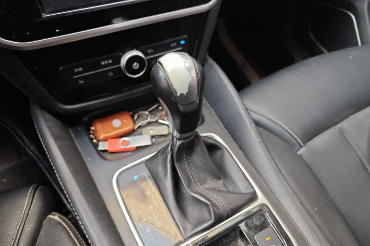 Used BYD Song MAX 2017 1.5T Automatic Smart Connect Elite 7-Seater
