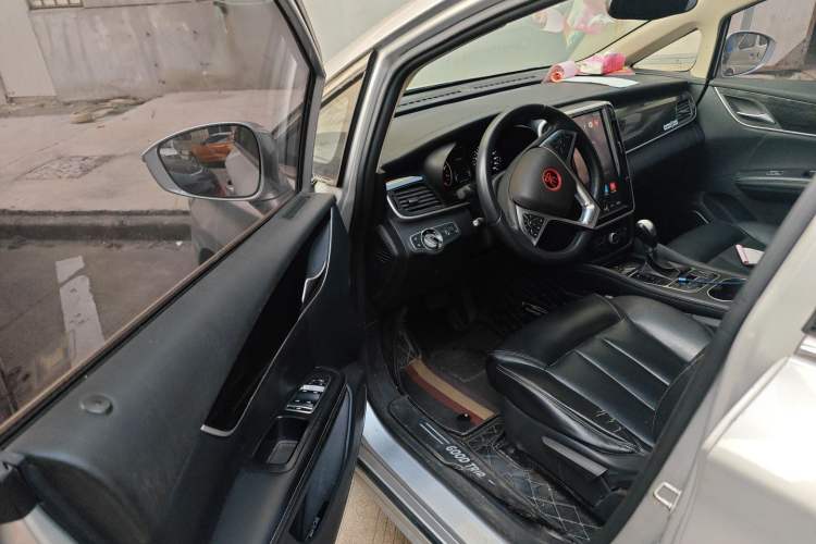 Used BYD Song MAX 2017 1.5T Automatic Smart Connect Elite 7-Seater
