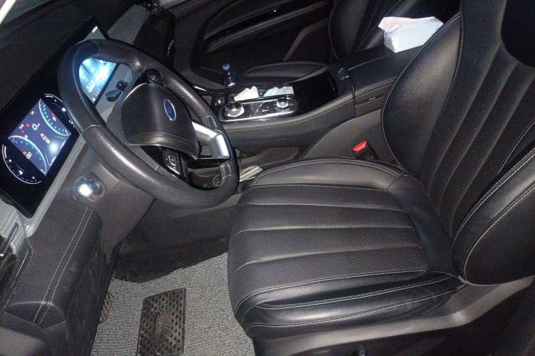 Used Ford Equator 2021 EcoBoost 225 Platinum Edition 6-seater
