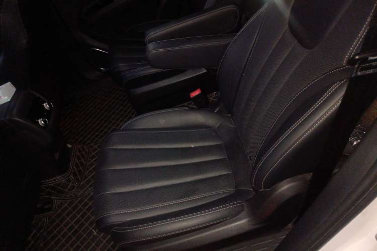 Used Ford Equator 2021 EcoBoost 225 Platinum Edition 6-seater
