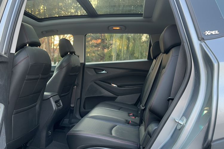 Used Chevrolet Orlando 2019 Redline 530T Automatic Enjoyment Version (5+2 Seating) China VI
