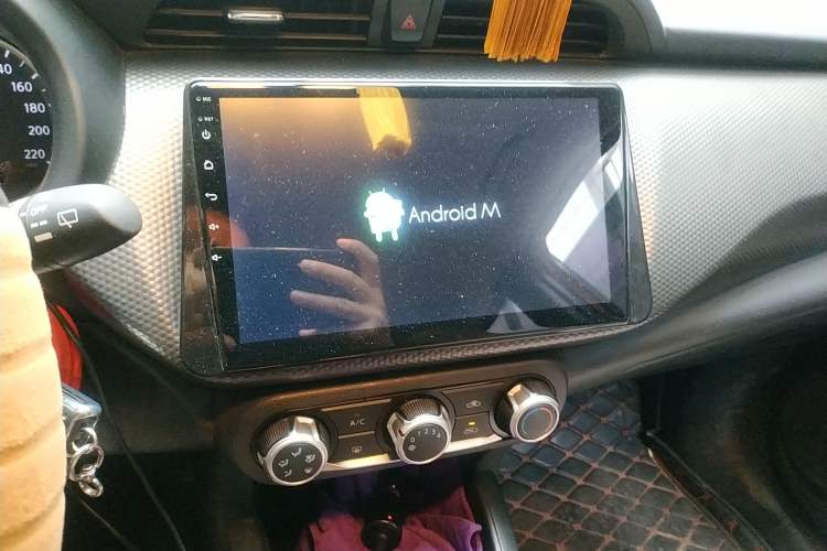 Used Nissan Kicks 2017 1.5L CVT Cool Enjoy Edition
