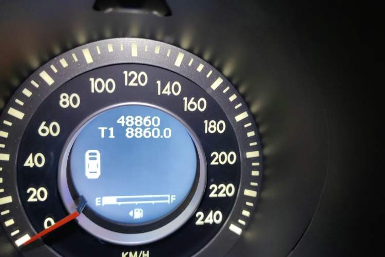 Used Bestune X80 2015 2.0L automatic comfort version
