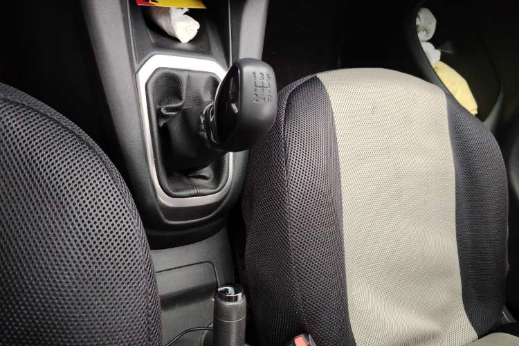 Used Peugeot 301 2014 1.6L Manual Comfort Edition
