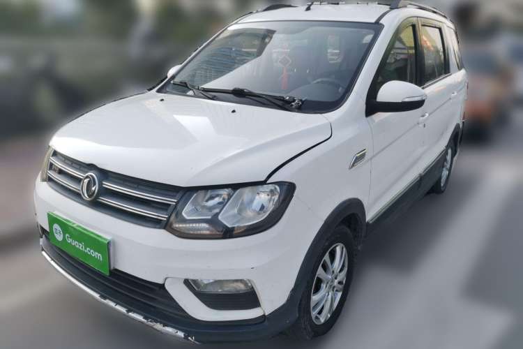 Used Dongfeng Fengon 370 2016 1.5L Manual Elite Travel Edition 7 Seats