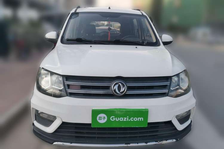 Used Dongfeng Fengon 370 2016 1.5L Manual Elite Travel Edition 7 Seats
